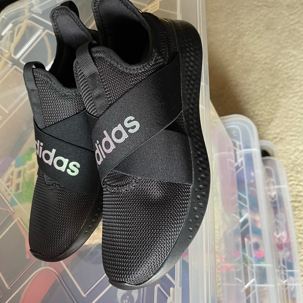 New adidas 61/2